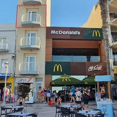 Bay Square * San Pawl il-Baħar